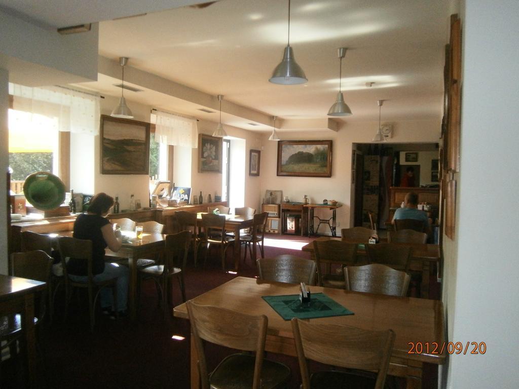 Гостьовий будинок S Restauraci Splavek